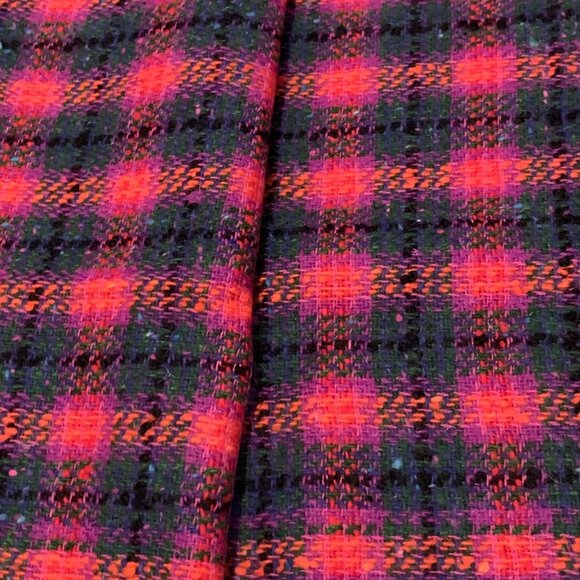 Plaid Woven Wool Fabric Checkered Pattern For Crafting & Sewing Projects - Picture 2 of 3